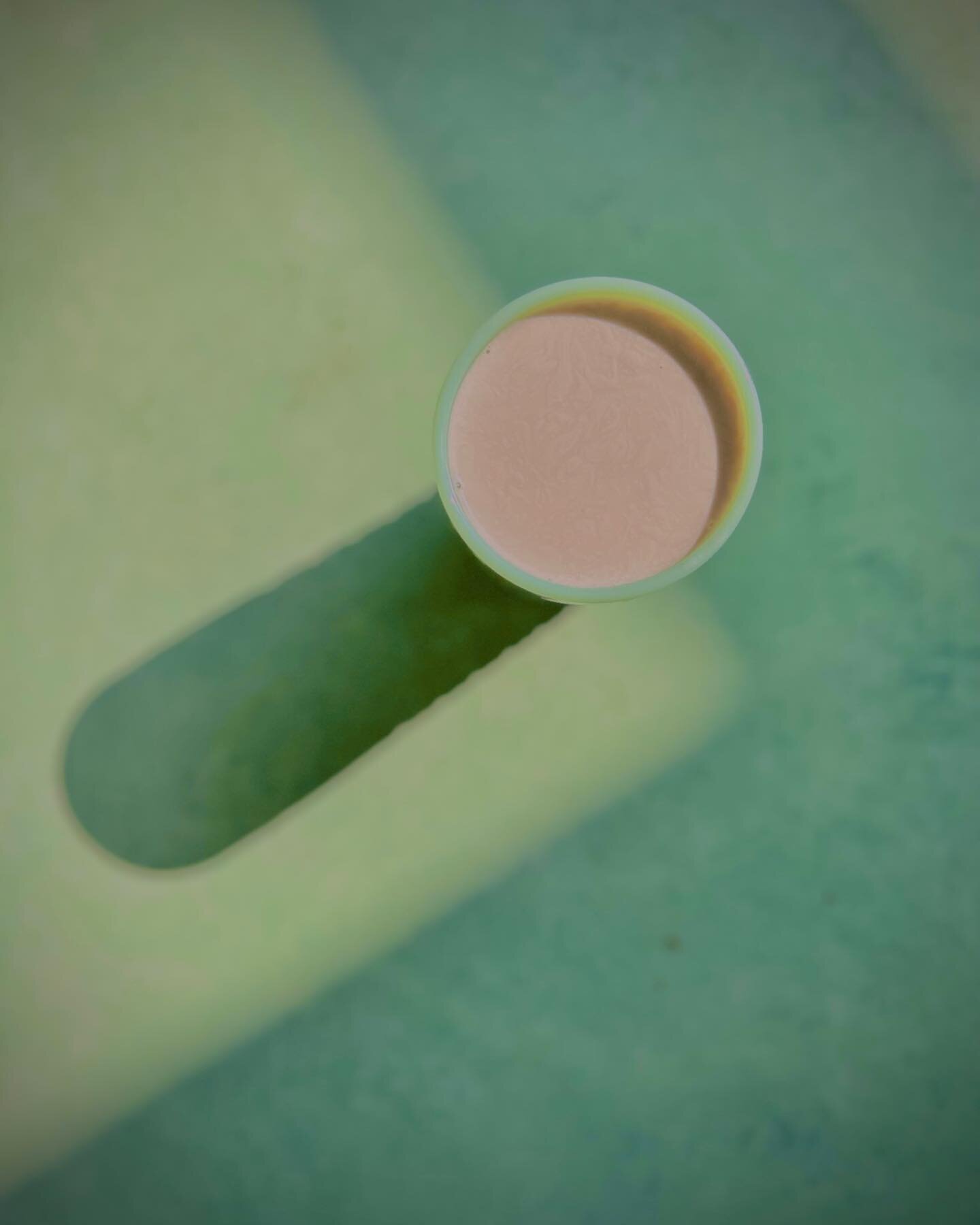 FOOD AS ART &amp; ART AS FOOD. wrapping up the final edits on a flirty shoot we did last month with @tomgirlkitchen because sometimes, I&rsquo;m a food stylist!
actually- all the time. ask anyone who dines with me / works for WP how annoying it is :