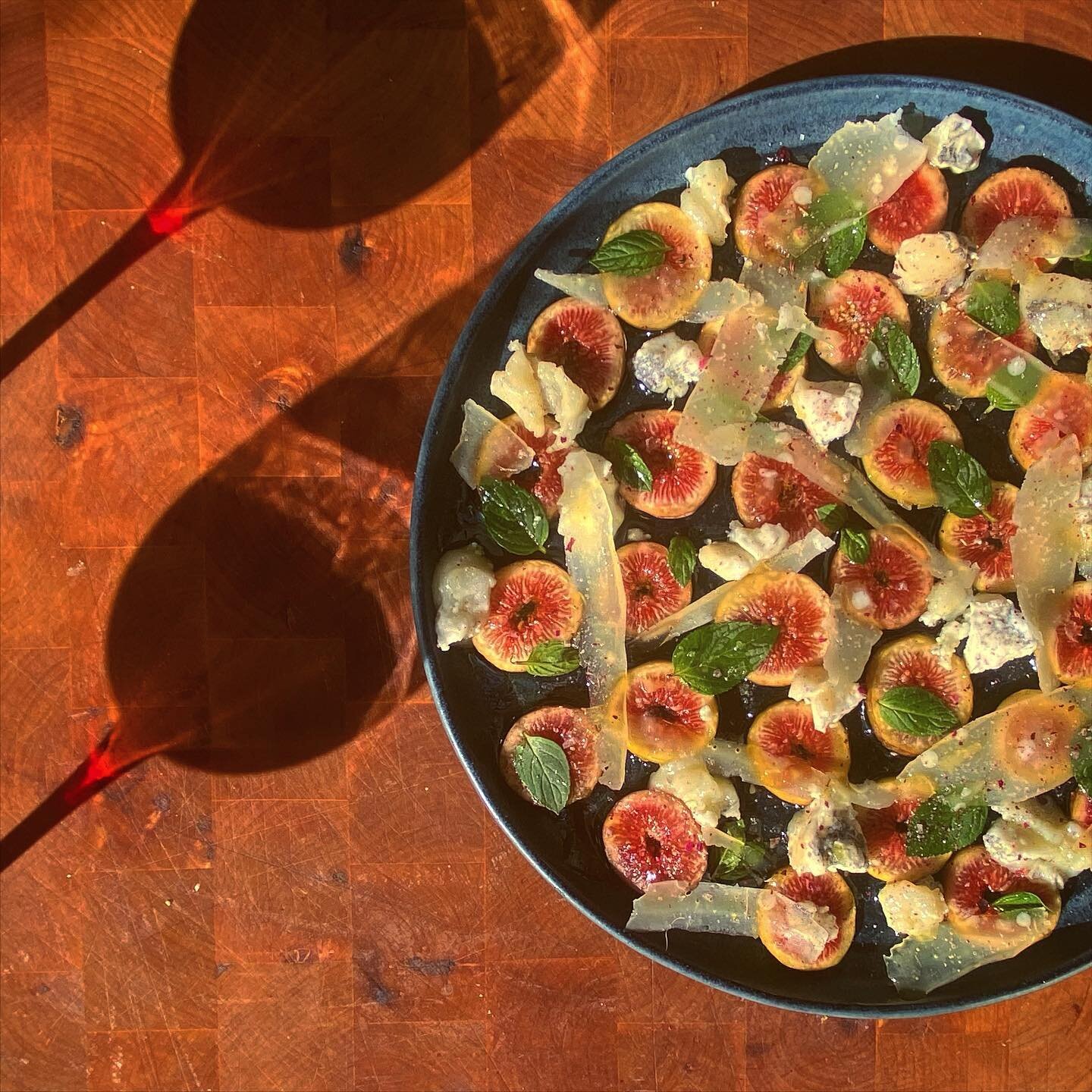 FRESH FIGS &amp; HUMBOLDT FOG. mint, maldon &amp; mermaid {because some things deserve two salts} shaved parmesan, excellent olive oil, &amp; the sultry shadow of Stella 14. when I write the book, THE ONLY SALADS YOU&rsquo;LL FIND WILL LOOK LIKE THIS